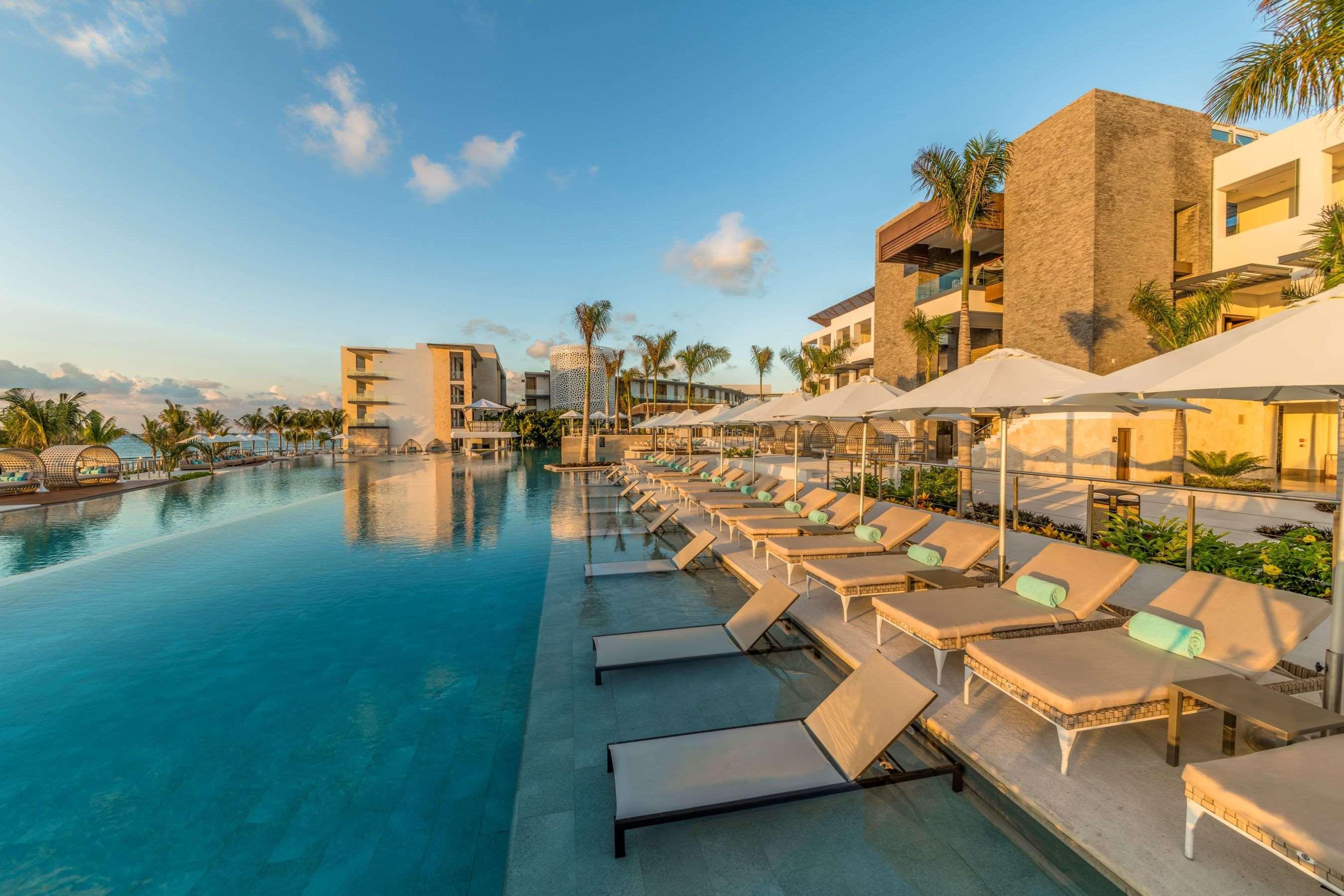 Haven Riviera Cancun (Adults Only) Alfredo V. Bonfil Bagian luar foto