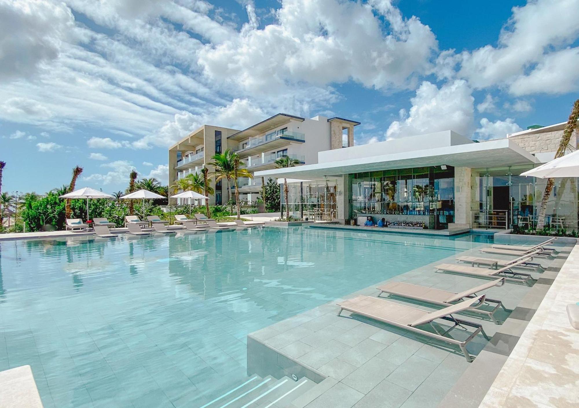 Haven Riviera Cancun (Adults Only) Alfredo V. Bonfil Bagian luar foto The Fives Beach Hotel & Residences